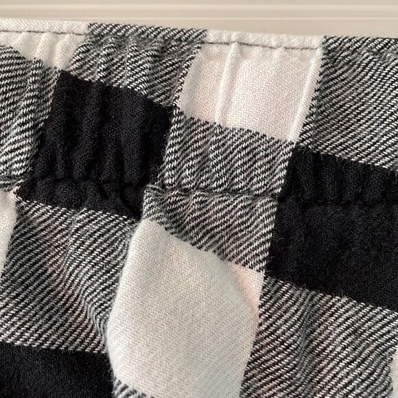 Old Navy cotton black & white check flannel pants stretch waist Small - Picture 5 of 6